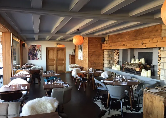Hotel Les Roches Fleuries 4*