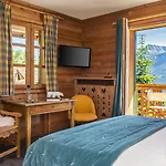 Les Roches Fleuries 4*