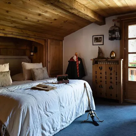 Les Roches Fleuries Hotel 4*