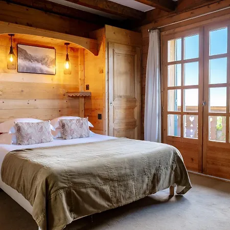 Hotel Les Roches Fleuries 4*