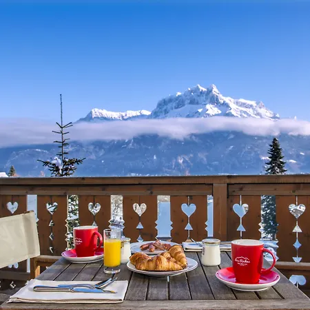 Les Roches Fleuries Hotel