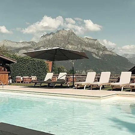 Les Roches Fleuries 4* Кордон
