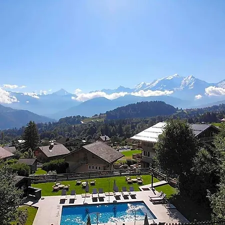 Les Roches Fleuries 4*