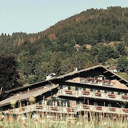 Отель Les Roches Fleuries Кордон