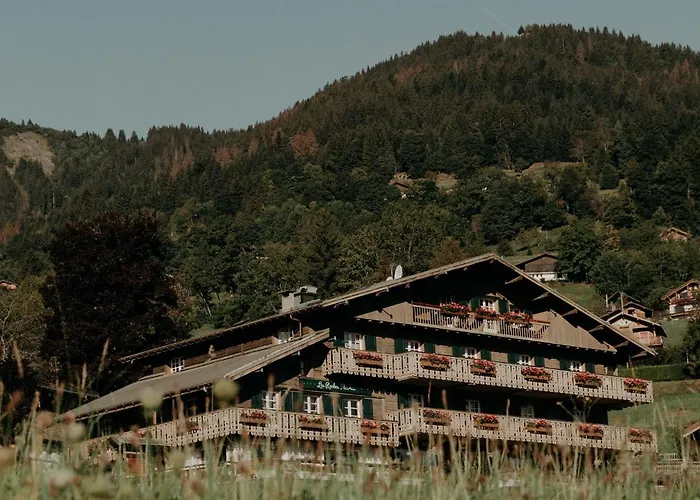 Les Roches Fleuries Hotel 4*