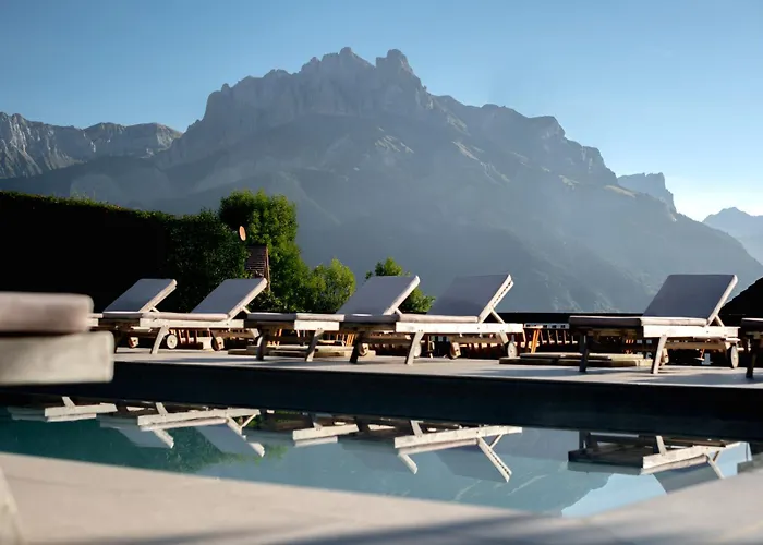 Les Roches Fleuries 4*